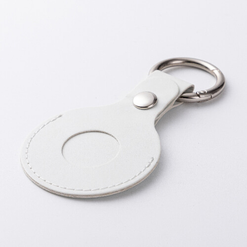 Kožený přívěsek na klíče / pouzdro AirTag pro sublimaci - bílé