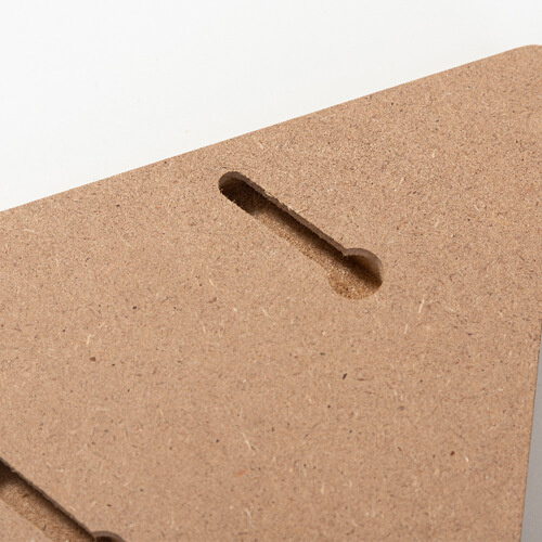 Trojúhelníkový fotorámeček z MDF pro sublimaci - 12,7 x 15,2 cm