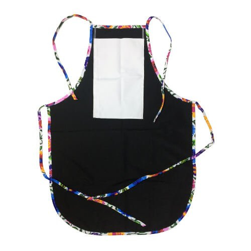 Zaoblená kuchyňská zástěra s kapsou na potisk - černá s barevným lemováním - bílé slovanské květy