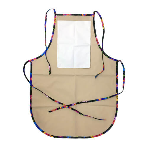 Zaoblená kuchyňská zástěra s kapsou na potisk - béžová s barevným lemováním - černé slovanské květy