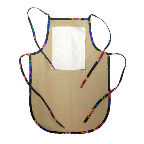 Dětská kulatá zástěra s kapsičkou s potiskem - béžová s barevným lemováním - černé slovanské květy
