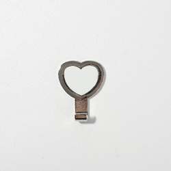 Kovový závěs pro sublimaci - srdce