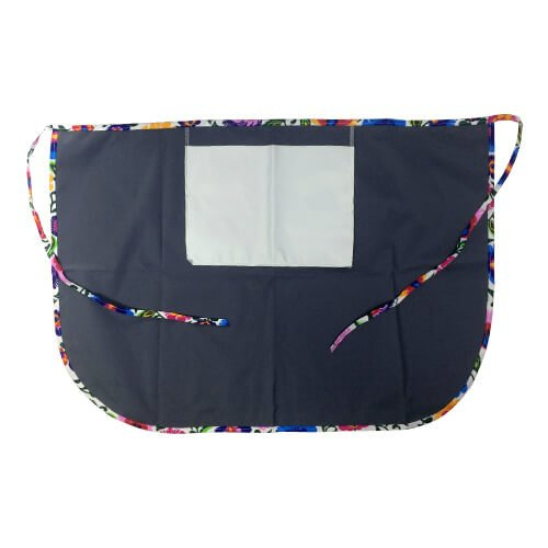 Klasická kuchyňská zástěra s kapsou na druk - šedá s barevným lemováním - bílé slovanské květy