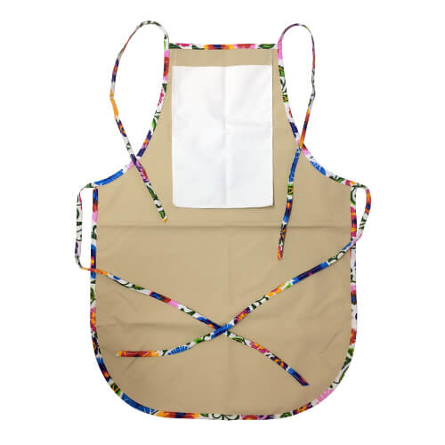 Zaoblená kuchyňská zástěra s kapsou na potisk - béžová s barevným lemováním - bílé slovanské květy