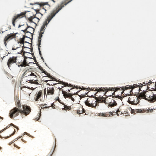 Oválná brož - spínací špendlík s přívěskem ve tvaru srdce pro sublimaci