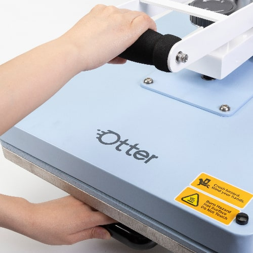 Automatický plochý lis s výsuvnou spodní deskou 40 x 50 cm Otter