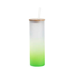 Hrnek o objemu 600 ml s matným povrchem, bambusovým víčkem a brčkem pro sublimaci - zelený gradient