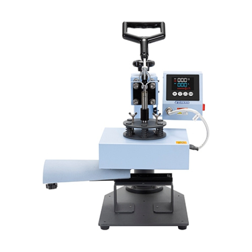 Tepelný lis na potisk fotbalových chráničů