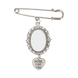 Oválná brož - spínací špendlík s přívěskem ve tvaru srdce pro sublimaci