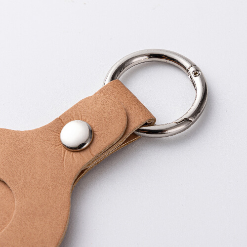 Kožená klíčenka / pouzdro AirTag pro sublimaci - hnědá