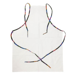 Kuchyňská zástěra s potiskem - bílá s barevným lemováním - černé slovanské květy