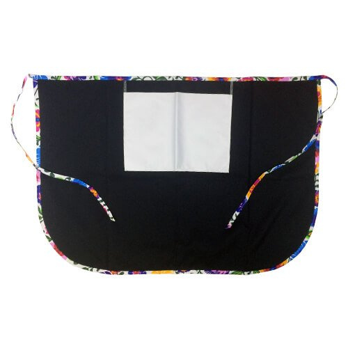 Klasická kuchyňská zástěra s kapsou na druk - černá s barevným lemováním - bílé slovanské květy