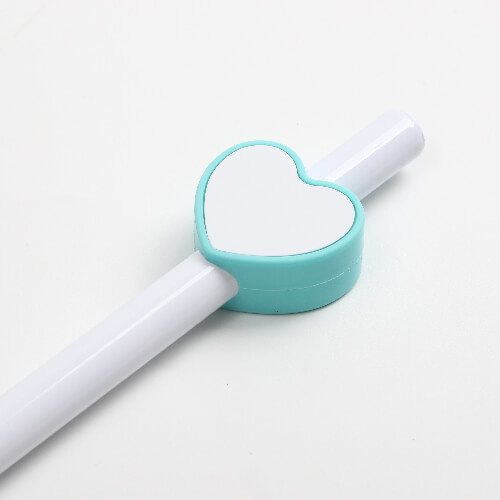 Silikonové víčko na brčko Ø 0,8 / 1 cm pro sublimaci - zelené srdce