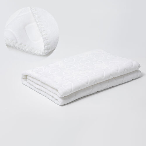 Minky deka se srdíčky pro sublimaci - bílá