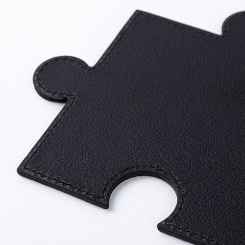 Kožená podložka pod hrnek ve tvaru puzzle pro sublimaci - bílá