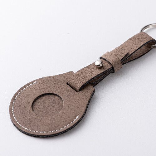 Kožená klíčenka s řemínkem / pouzdro AirTag pro sublimaci - šedá